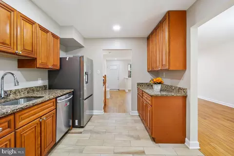10307 Leslie St, Silver Spring, MD 20902 photo 18