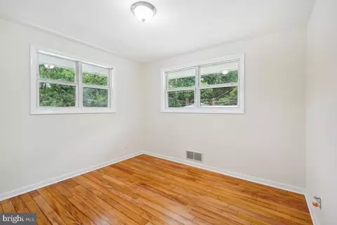 10307 Leslie St, Silver Spring, MD 20902 photo 22