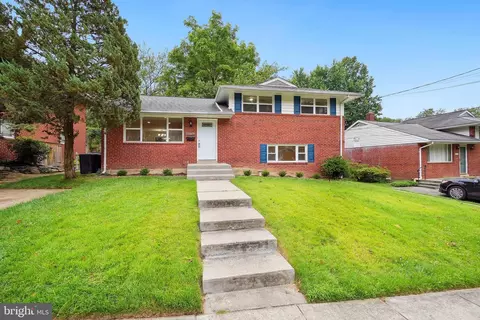 10307 Leslie St, Silver Spring, MD 20902