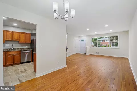 10307 Leslie St, Silver Spring, MD 20902 photo 12