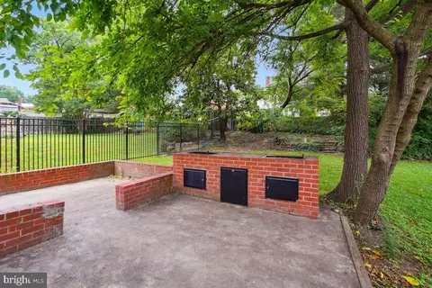 10307 Leslie St, Silver Spring, MD 20902 photo 43