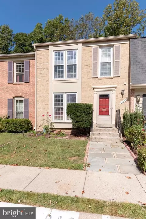 20245 Maple Leaf Ct, Montgomery Village, MD 20886