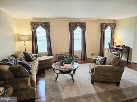 Living - 14211 Ansted Rd, Silver Spring, MD 20905 photo 1 of 2