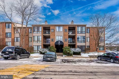 18131 Chalet Dr #24-103, Germantown, MD 20874