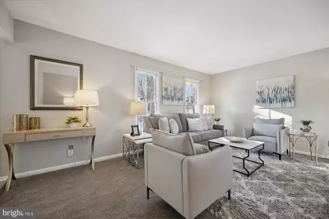 Living - 1805 Middlevale Ter, Silver Spring, MD 20906 photo 1 of 6
