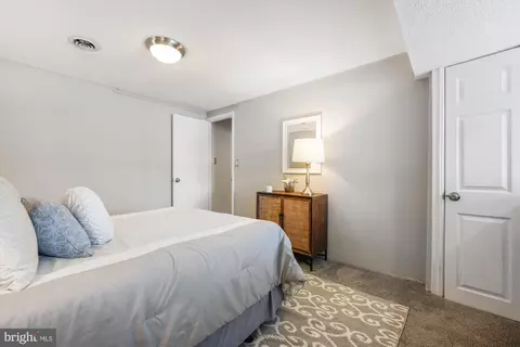 Bedroom - 1805 Middlevale Ter, Silver Spring, MD 20906 photo 15 of 16