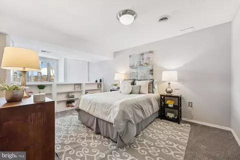 Bedroom - 1805 Middlevale Ter, Silver Spring, MD 20906 photo 13 of 16