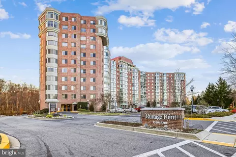 3210 N Leisure World Blvd #706, Silver Spring, MD 20906
