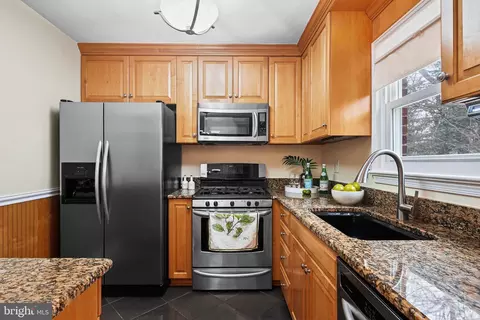 4074 Adams Dr, Silver Spring, MD 20902 photo 10