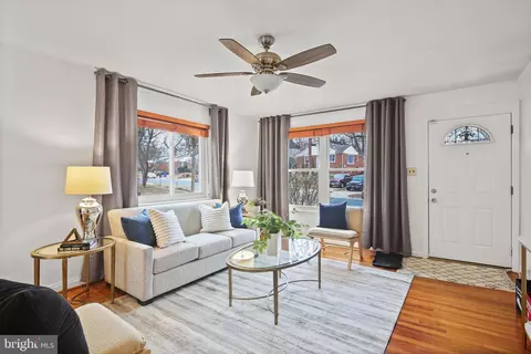 4074 Adams Dr, Silver Spring, MD 20902 photo 4