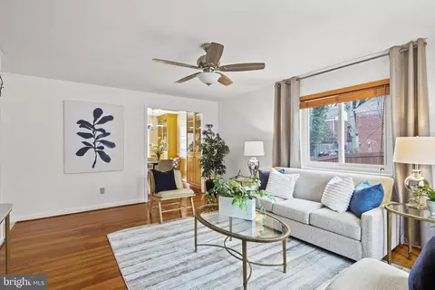4074 Adams Dr, Silver Spring, MD 20902 photo 5