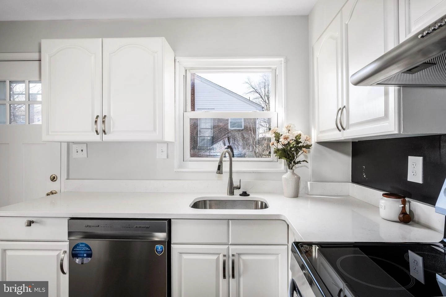 Kitchen - 3001 Hardy Ave, Silver Spring, MD 20902 photo 2 of 2