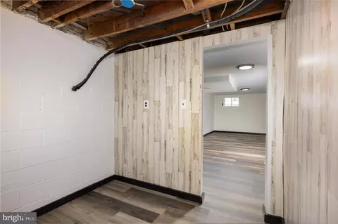 Entry Way - 3001 Hardy Ave, Silver Spring, MD 20902 photo 3 of 3