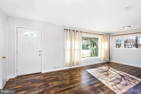 Living - 3001 Hardy Ave, Silver Spring, MD 20902 photo 2 of 3