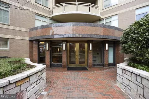 7111 Woodmont Ave #307, Chevy Chase, MD 20815