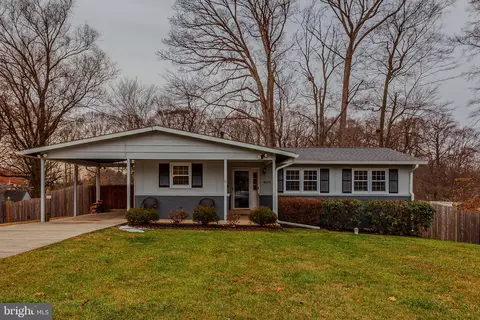 4604 Brad Ct, Rockville, MD 20853