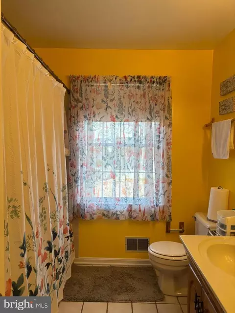Other - 204 Colesville Manor Dr, Silver Spring, MD 20904 photo 3 of 3