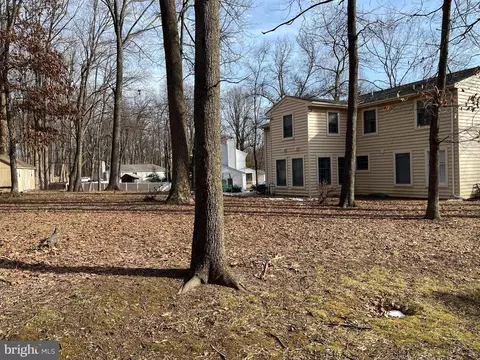 Exterior - 204 Colesville Manor Dr, Silver Spring, MD 20904 photo 3 of 5