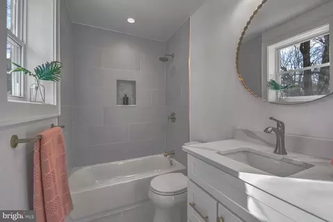9206 Wendell St, Silver Spring, MD 20901 photo 12