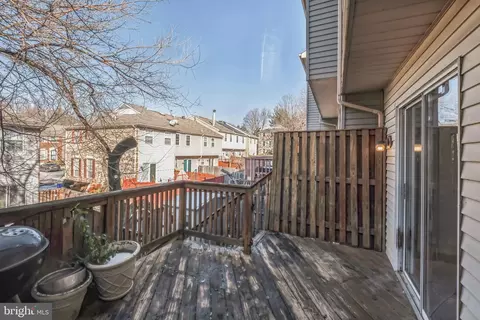 504 Pickwick Village Way, Silver Spring, MD 20901 photo 25