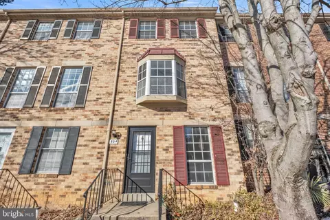504 Pickwick Village Way, Silver Spring, MD 20901