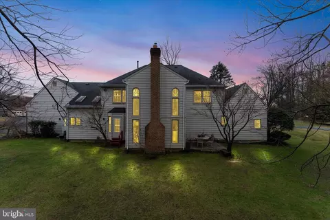 Exterior - 14820 Silverstone Dr, Silver Spring, MD 20905 photo 7 of 9