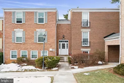 816 Quince Orchard Blvd #816-P2, Gaithersburg, MD 20878
