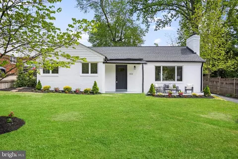2612 E West Hwy, Chevy Chase, MD 20815