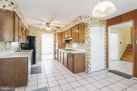 Kitchen - 13019 Morningside Ln, Silver Spring, MD 20904 photo 2 of 3