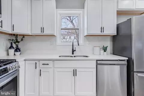 Kitchen - 9902 Renfrew Rd, Silver Spring, MD 20901 photo 3 of 5