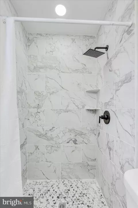 Bath - 9902 Renfrew Rd, Silver Spring, MD 20901 photo 5 of 6