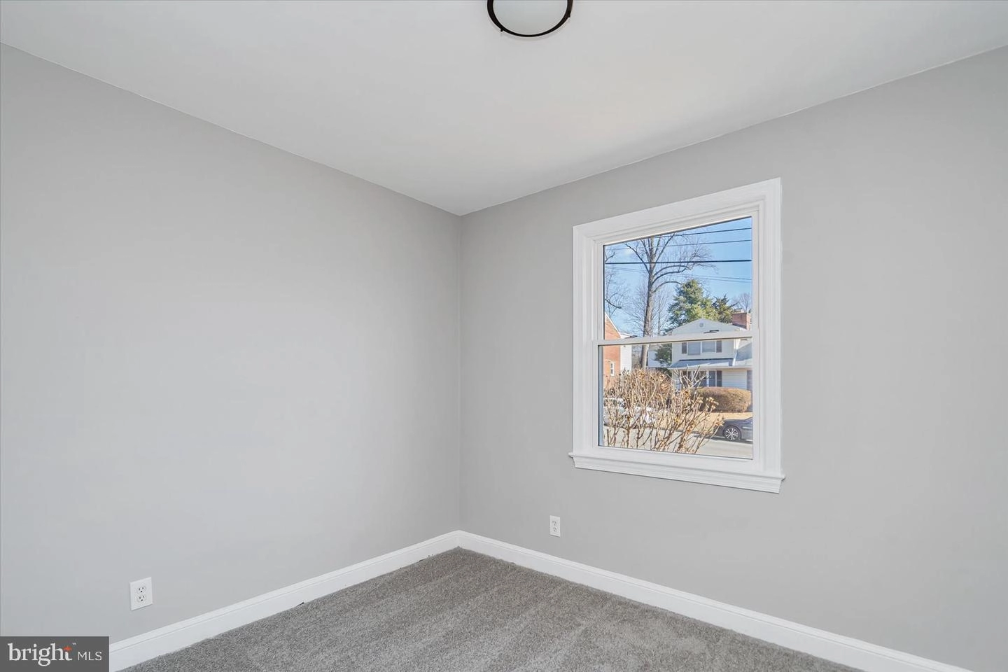 Bedroom - 9902 Renfrew Rd, Silver Spring, MD 20901 photo 4 of 9