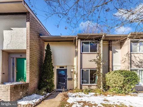9629 Horizon Run Rd #2-D, Montgomery Village, MD 20886