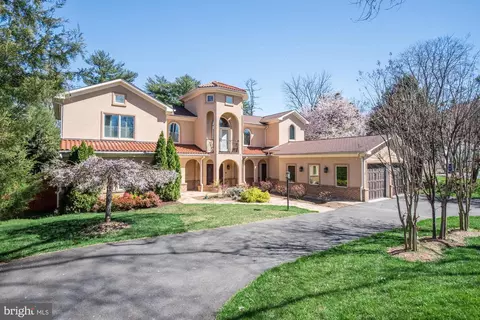 7 Sedgwick Ln, North Bethesda, MD 20852