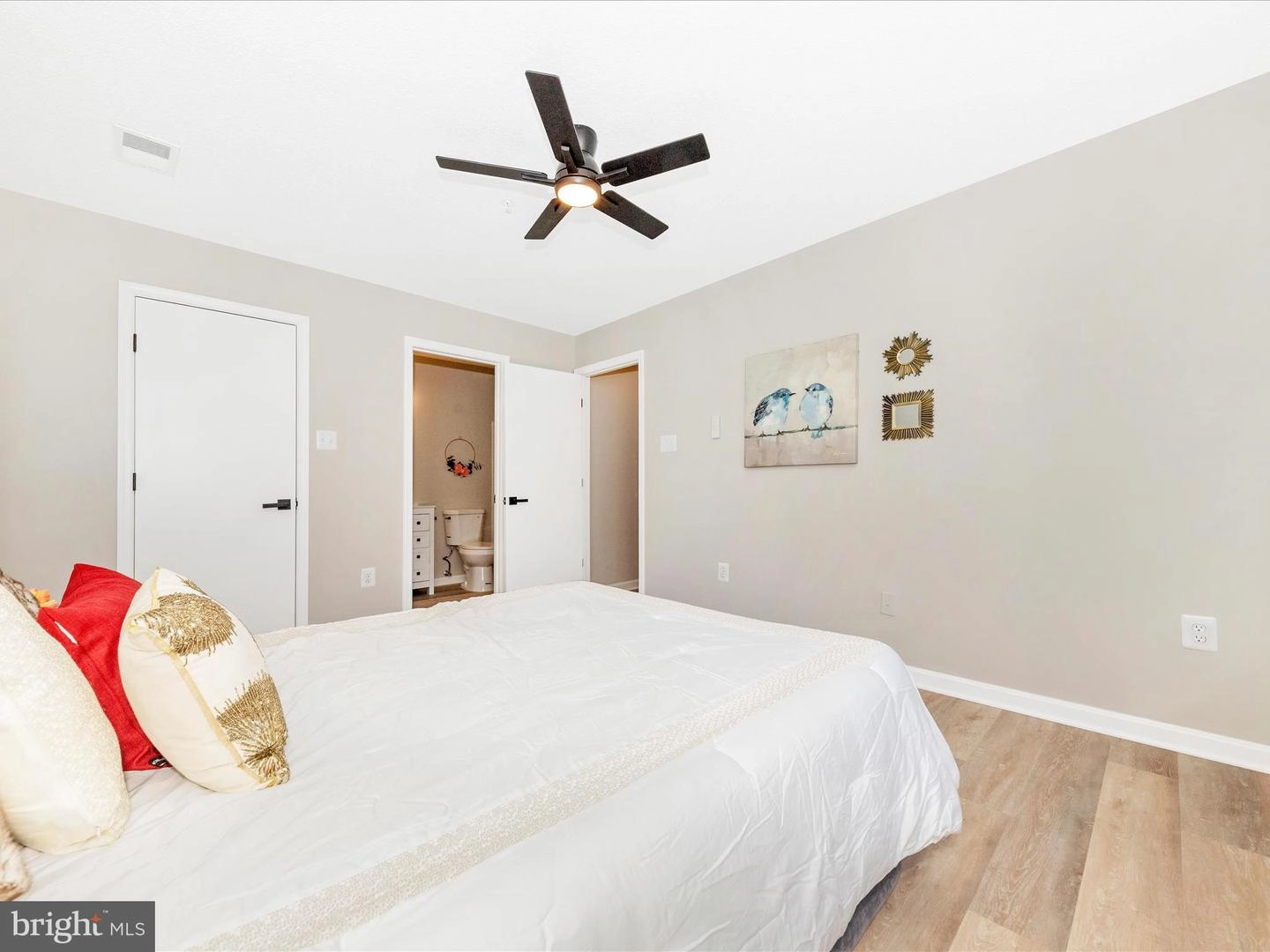 14202 Wolf Creek Pl #12-26, Silver Spring, MD 20906 photo 18