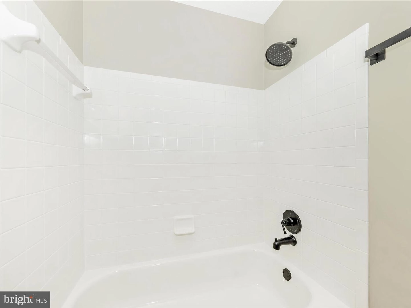 14202 Wolf Creek Pl #12-26, Silver Spring, MD 20906 photo 26