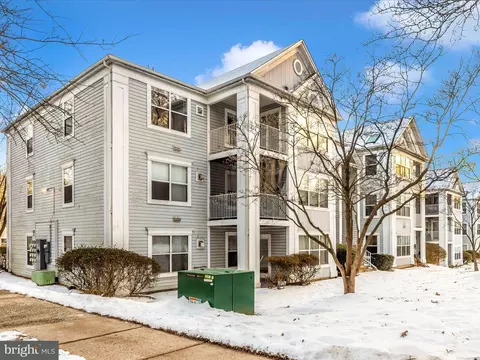 14202 Wolf Creek Pl #12-26, Silver Spring, MD 20906 photo 37