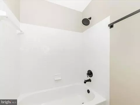 14202 Wolf Creek Pl #12-26, Silver Spring, MD 20906 photo 20