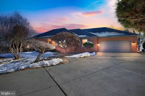7238 Pompano Ter, Gaithersburg, MD 20879