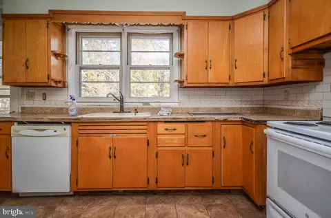 2727 Bel Pre Rd, Silver Spring, MD 20906 photo 17