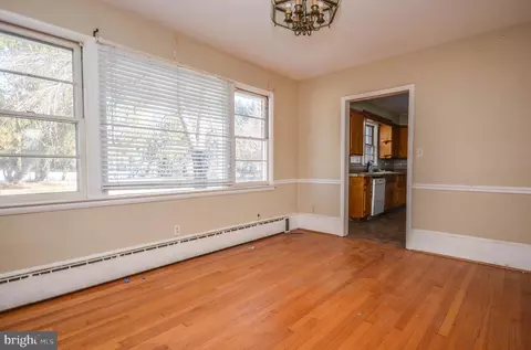 2727 Bel Pre Rd, Silver Spring, MD 20906 photo 11