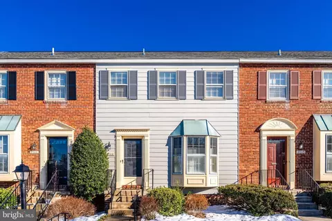 4840 Chevy Chase Dr #151, Chevy Chase, MD 20815