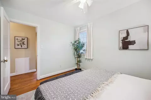 Bedroom - 10121 Markham St, Silver Spring, MD 20901 photo 7 of 12