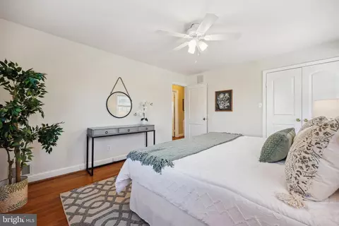 Bedroom - 10121 Markham St, Silver Spring, MD 20901 photo 4 of 12