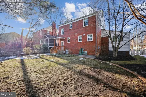 Exterior - 10121 Markham St, Silver Spring, MD 20901 photo 6 of 16