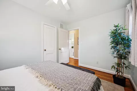 Bedroom - 10121 Markham St, Silver Spring, MD 20901 photo 8 of 12