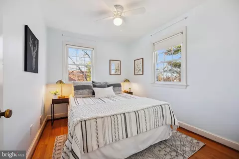 Bedroom - 10121 Markham St, Silver Spring, MD 20901 photo 10 of 12