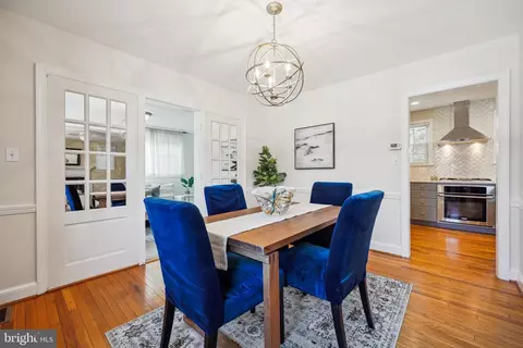 Dining - 10121 Markham St, Silver Spring, MD 20901 photo 1 of 4