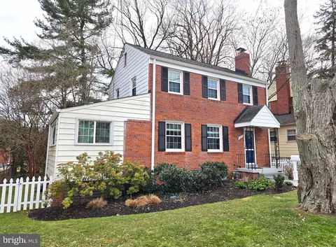 Exterior - 10121 Markham St, Silver Spring, MD 20901 photo 9 of 16