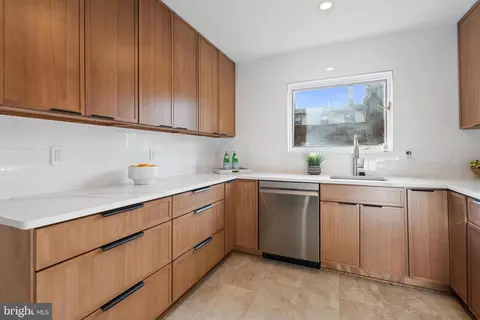 Kitchen - 1503 Crestline Rd, Silver Spring, MD 20904 photo 1 of 4